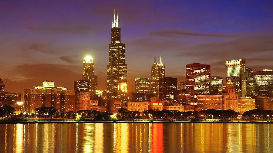 Willis Tower at dusk, Chicago